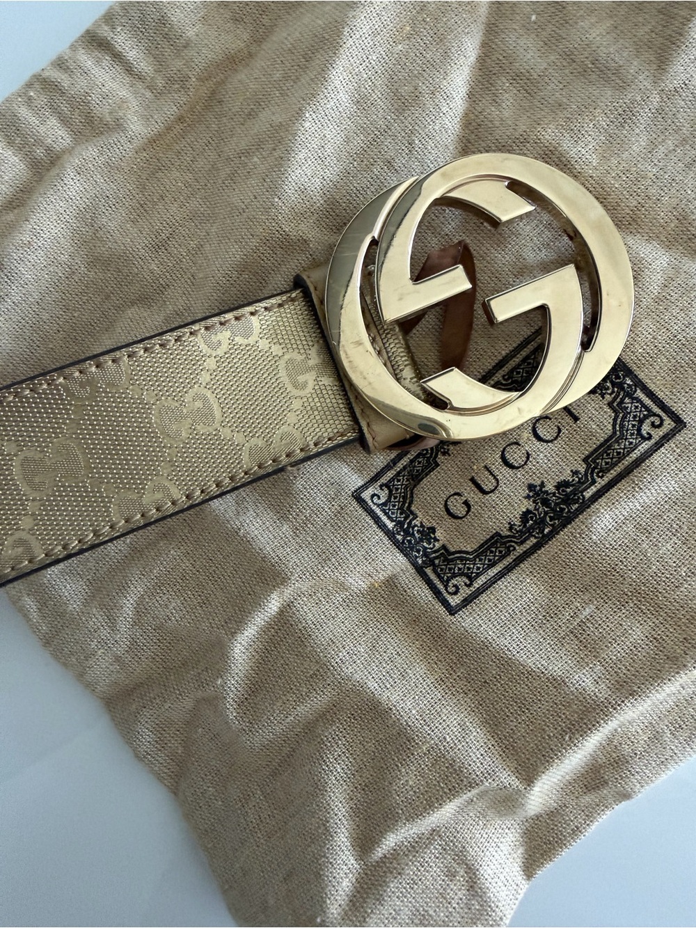 Gucci Beige Canvas Leather Belt with Gold GG Buckle - Picture 7 of 12